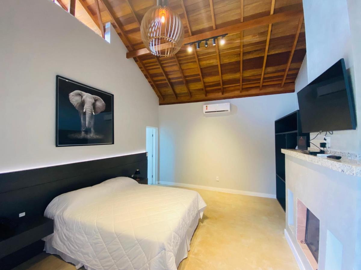 Hotel Chales Capitanias Águas de Lindóia Extérieur photo