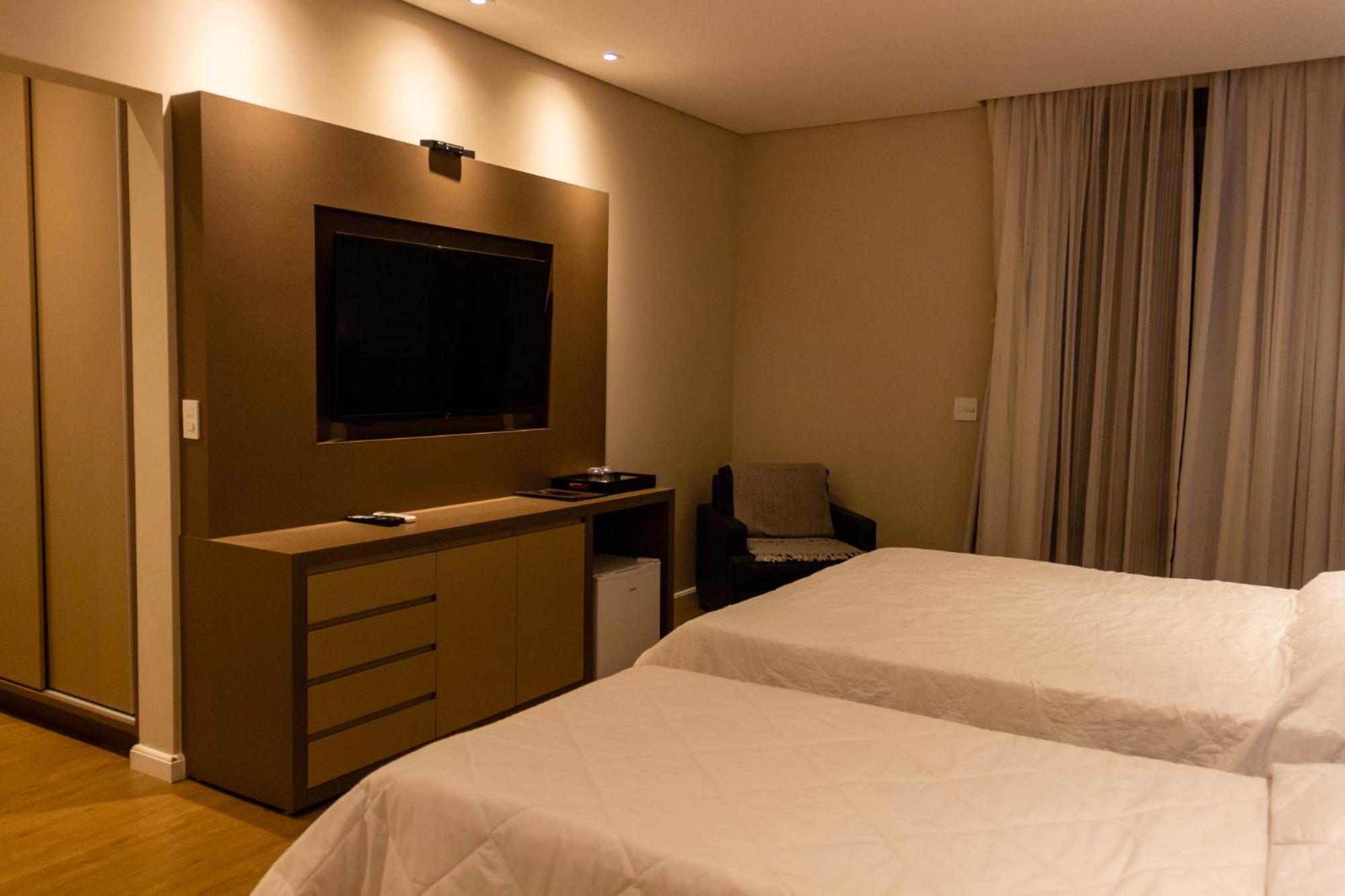 Hotel Chales Capitanias Águas de Lindóia Extérieur photo